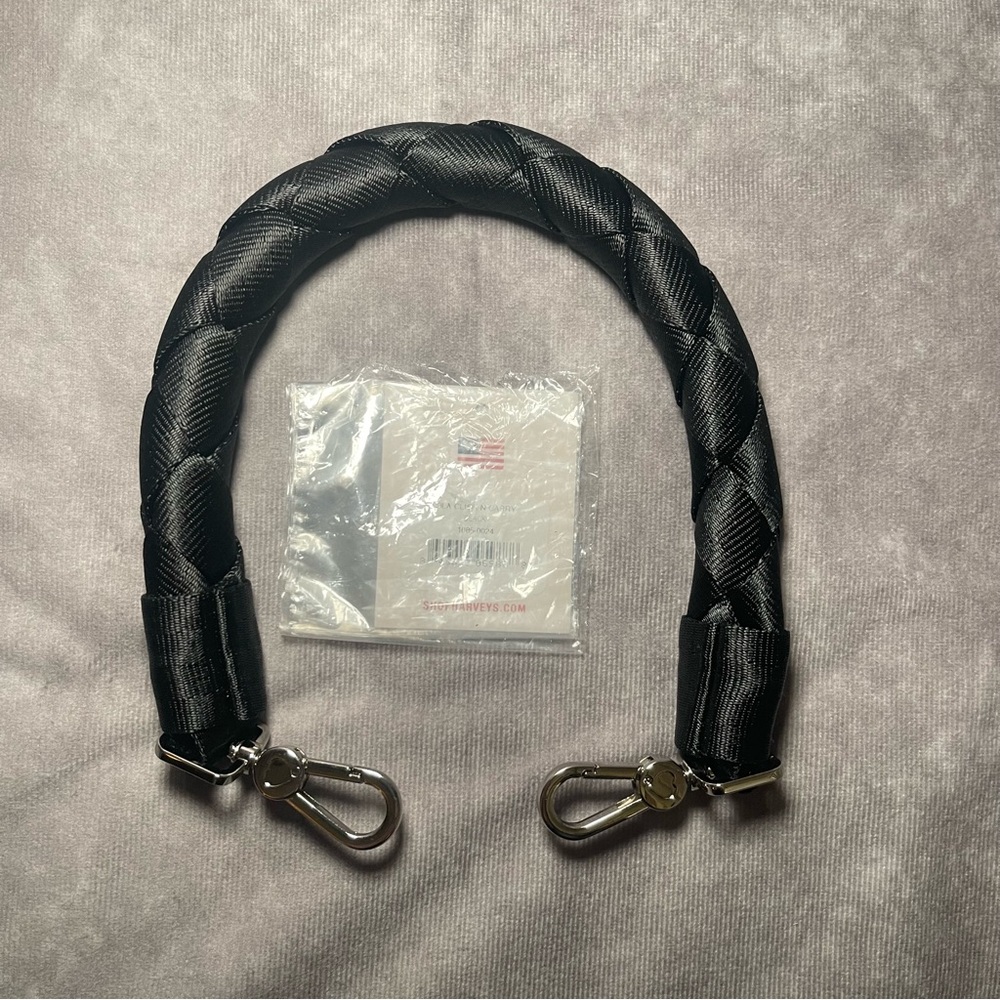 EUC Harvey’s Seatbelt Black Lola CNC Purse Strap